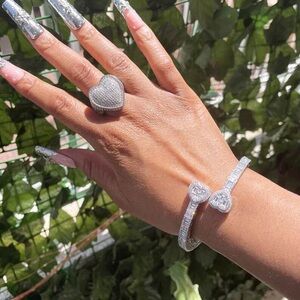 Silver Heart baguette bracelet 7inch